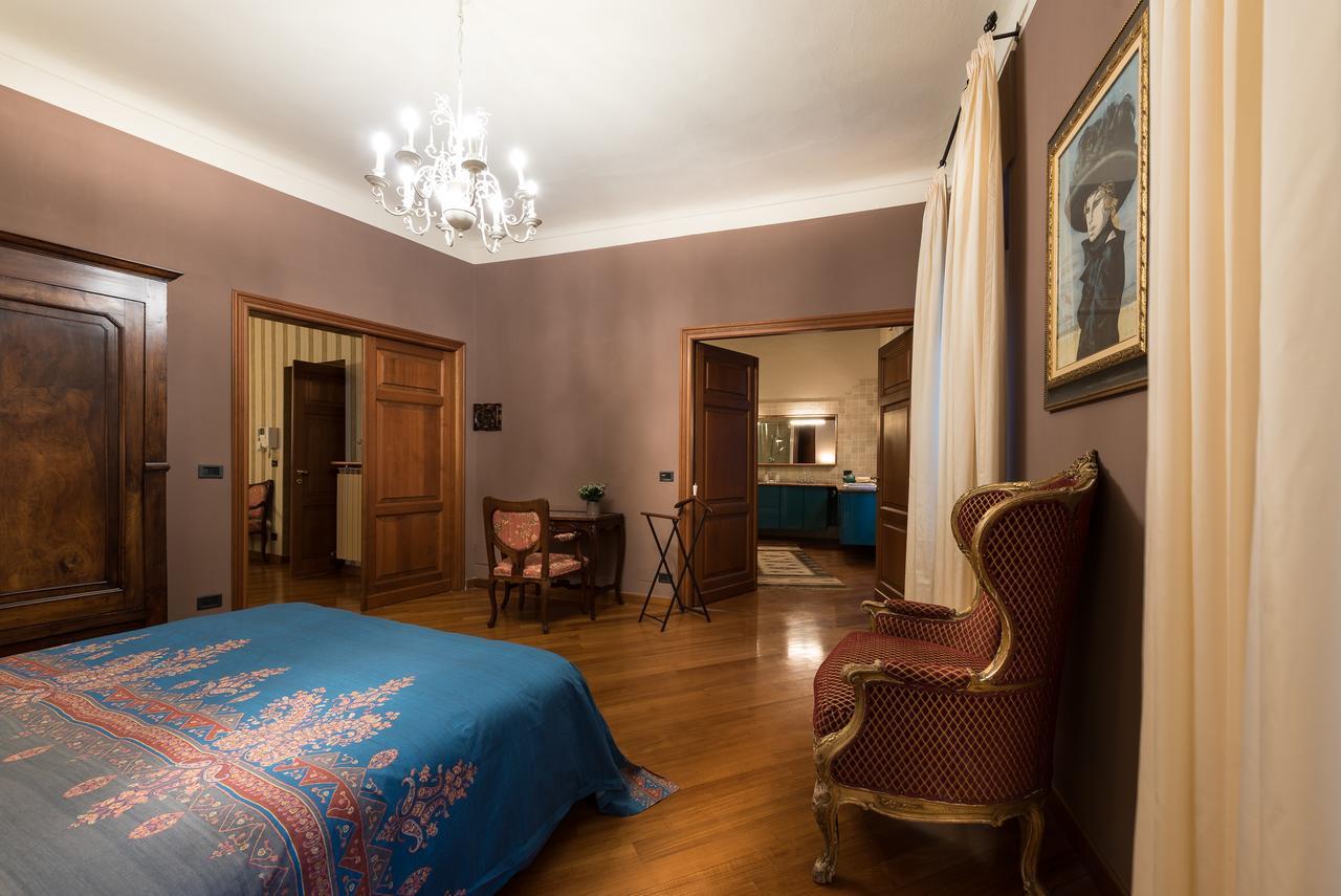 Casa Asso Di Coppe B&B Alba  Exteriör bild