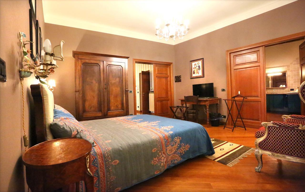 Casa Asso Di Coppe B&B Alba  Exteriör bild
