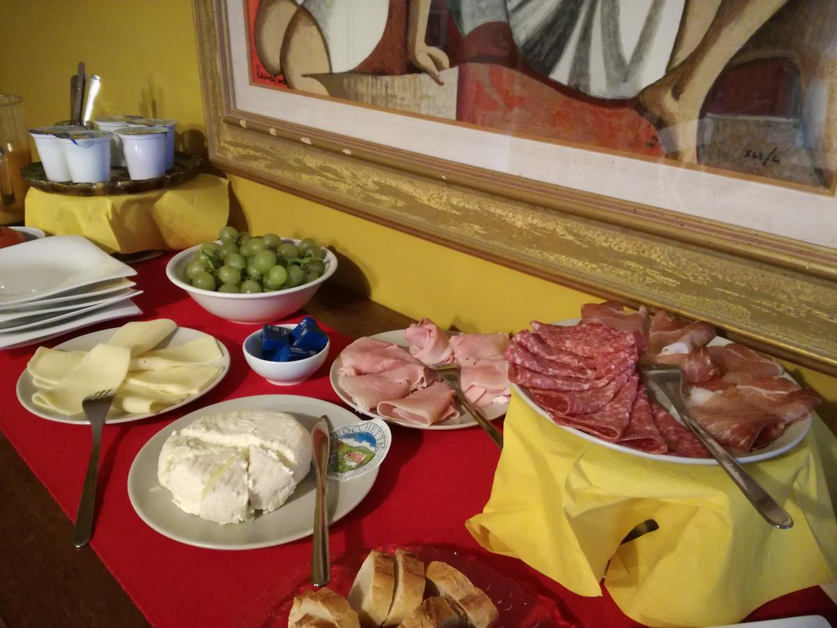 Casa Asso Di Coppe B&B Alba  Exteriör bild
