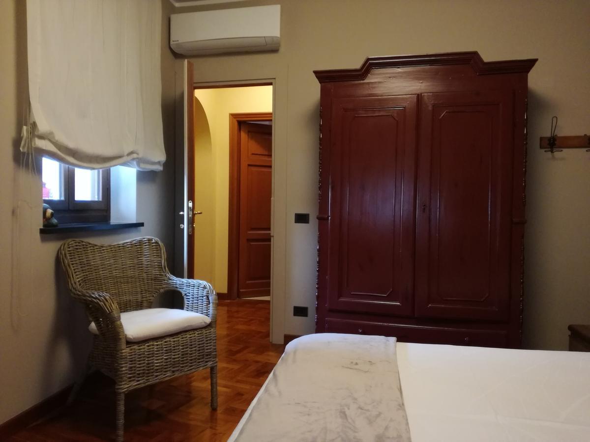 Casa Asso Di Coppe B&B Alba  Exteriör bild