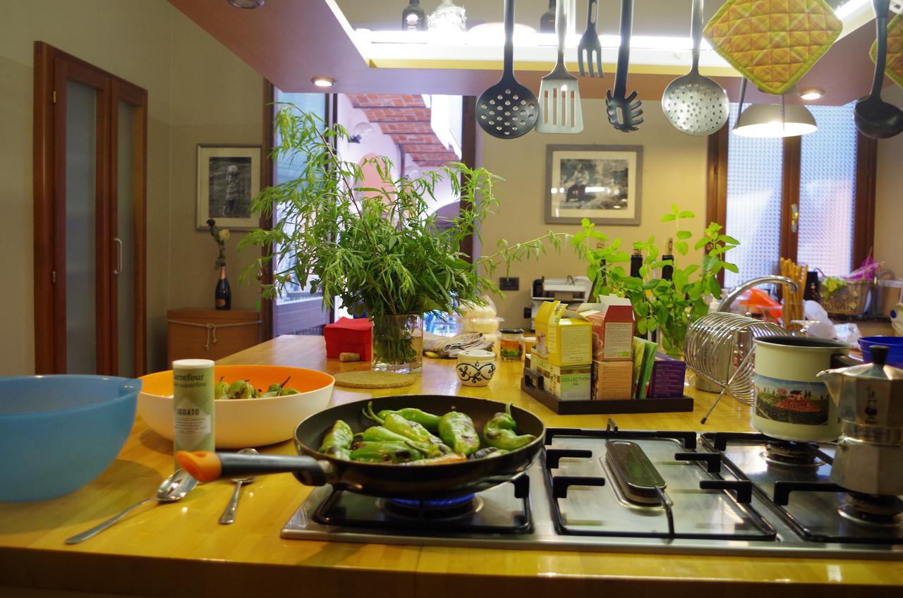 Casa Asso Di Coppe B&B Alba  Exteriör bild