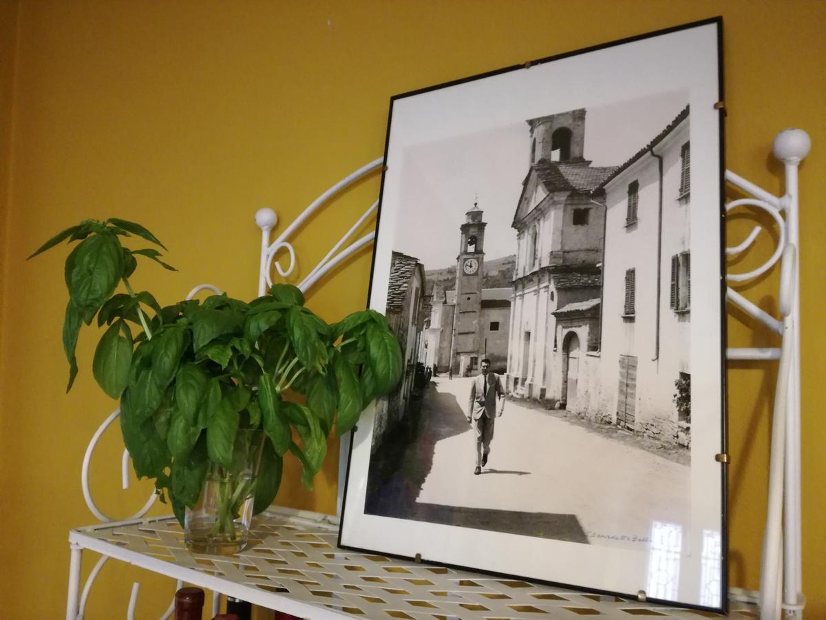 Casa Asso Di Coppe B&B Alba  Exteriör bild